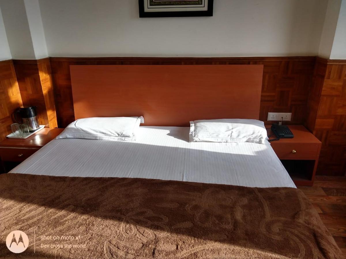 Bon Hotel Crystal Palace Gangtok Eksteriør bilde